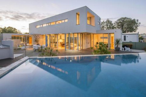 Cinque - Yamba Accommodation 4