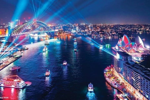 Stunning Sydney Home 11 - Yamba Accommodation 4
