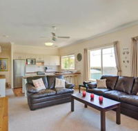 Just 4 Fun - Yamba Accommodation