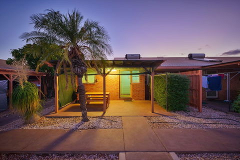 4 / 1 Maidstone Crescent - Yamba Accommodation 5