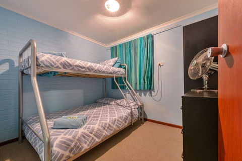 4 / 1 Maidstone Crescent - Yamba Accommodation 1
