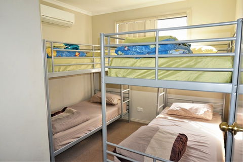 9 Krait Street - Yamba Accommodation 4