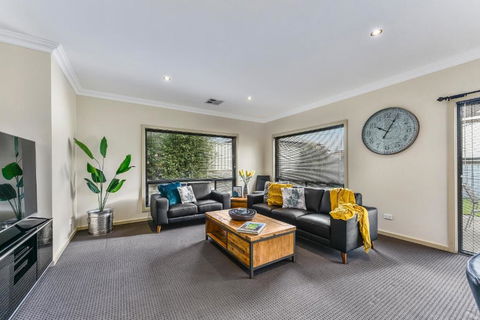 Accommodation On Lansell 2 - Yamba Accommodation 3