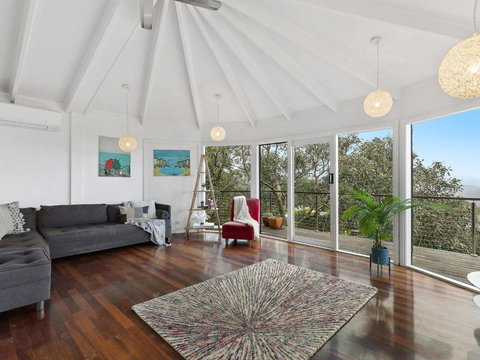 NICHE On NOBLE Ever Changing Vista - Yamba Accommodation 2