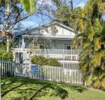 Kembali on Massinger Street - Yamba Accommodation
