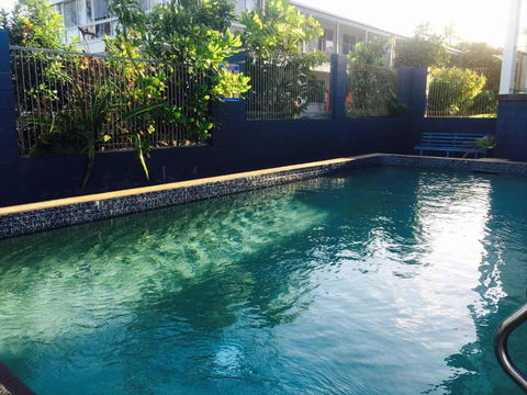 Anchor In Holiday Units South Mission Beach - Yamba Accommodation 2