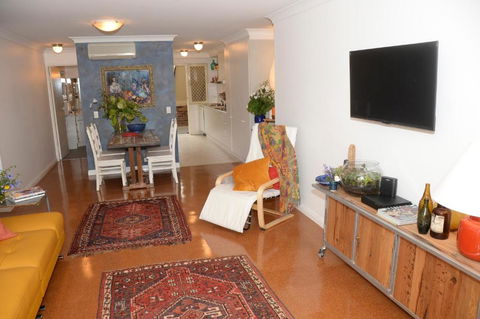 Mossman On The Hill - Yamba Accommodation 4