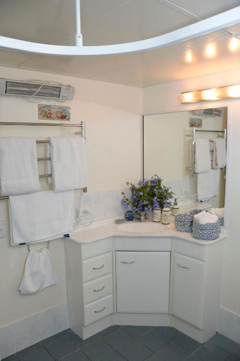 Mossman On The Hill - Yamba Accommodation 6