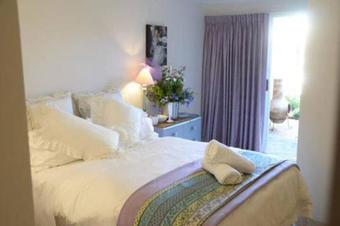 Mossman On The Hill - Yamba Accommodation 0