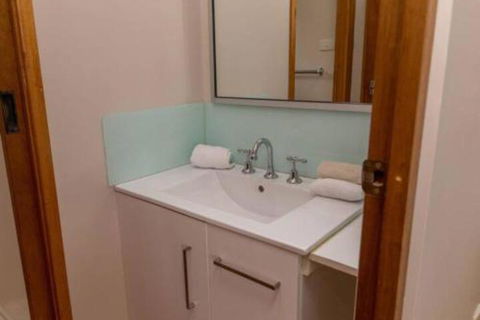 Kookas Nest Waterfront Home Tranquil Setting - Yamba Accommodation 6