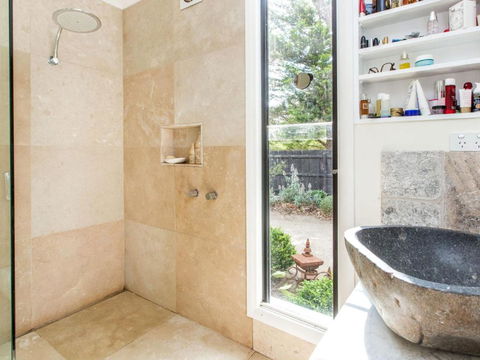 BARRIMA SOMERS BEACH - Yamba Accommodation 6