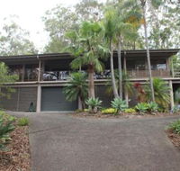 LIZ LAKE - Yamba Accommodation
