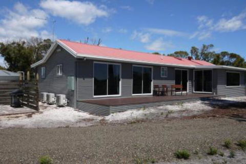 Umtali Beach House - Yamba Accommodation 3