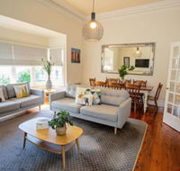 Hansen Street Retreat - Yamba Accommodation