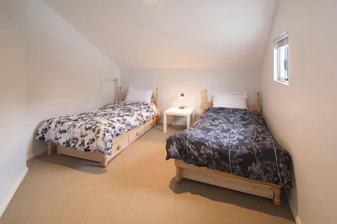 Peppy Tree House - Yamba Accommodation 4