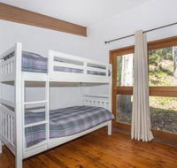 Surfers Ave 17 Narrawallee - Yamba Accommodation