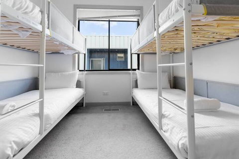 Spacious 3bedrooms Big House@mitcham - Yamba Accommodation 5