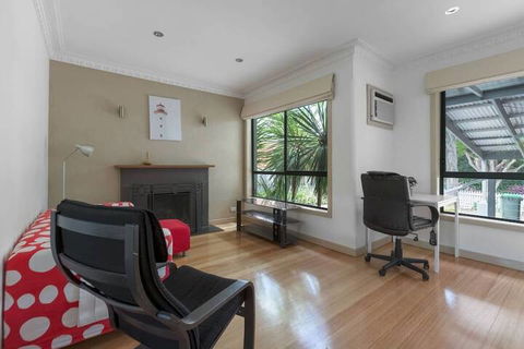Spacious 3bedrooms Big House@mitcham - Yamba Accommodation 6