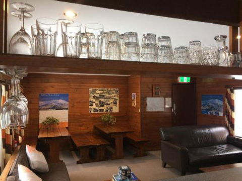 Gliss Ski Club - Yamba Accommodation 3