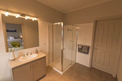 BEL MIREN SARAH LOUISA - Yamba Accommodation 7