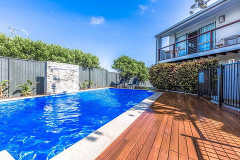 Lyrona - 3/35 Avocet Parade - Yamba Accommodation 1