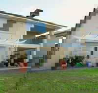 Waterfront Villa in Sanctuary Lakes - Yamba Accommodation