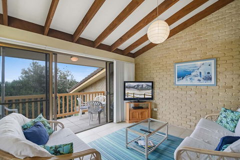 Galleries 3 - 3/28 Peregian Esplanade - Yamba Accommodation 6