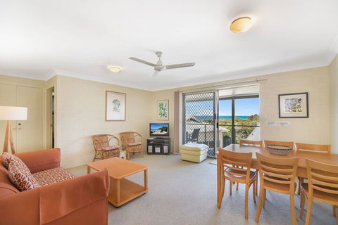 Unit 3 At 4 Pelican Street, Peregian Beach, Noosa Shire - Yamba Accommodation 4