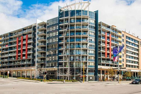 Code Apartment - Yamba Accommodation 1
