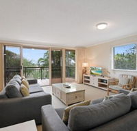 Kingsview - 1/54 Kingfisher Drive - Yamba Accommodation