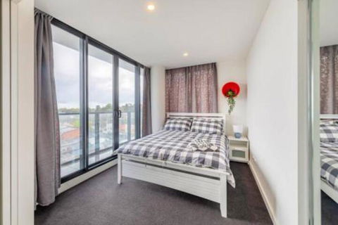 Modern Luxury 3 Bedroom Apartment With Sea Views - Yamba Accommodation 3