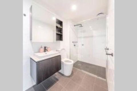 Modern Luxury 3 Bedroom Apartment With Sea Views - Yamba Accommodation 0