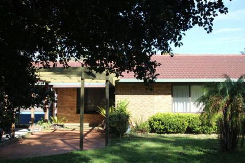 SEABREEZE - Yamba Accommodation 0