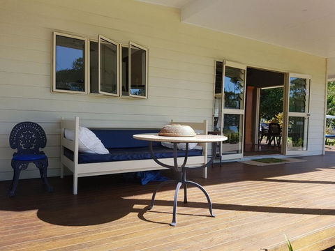 Seafarer Cottage - Yamba Accommodation 6