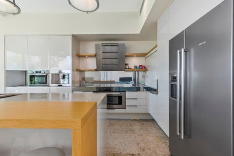 Platinum Status Sunshine Beach - Yamba Accommodation 5