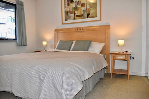 Convenient City Aprt For 2 W / Pool Gym Tennis Court - Yamba Accommodation 3