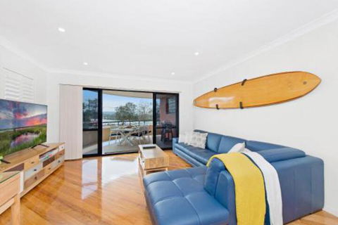 Dolphin Cove Apt 5 - Yamba Accommodation 4