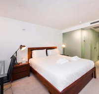 Comfortable Room With Fantastic Rooftop Views - Yamba Accommodation