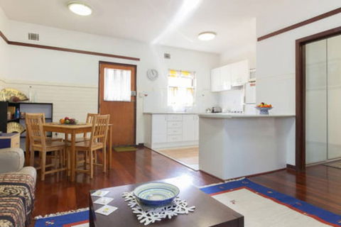 B4 Apartment Close To Perth UWA - Yamba Accommodation 1