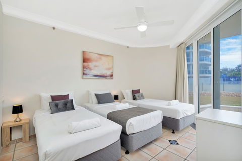 Zenith - Q Stay - Yamba Accommodation 6