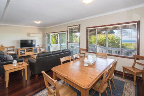 Bay Vista - Yamba Accommodation 7