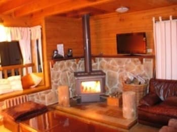 Woods Point ACT Yamba Accommodation