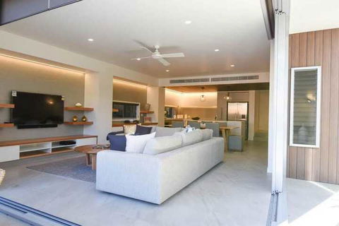 Kokos Beach House 3 - Yamba Accommodation 1
