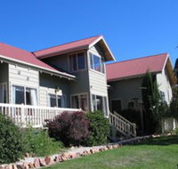 Alpine Stag Lodge Unit 2 - Yamba Accommodation