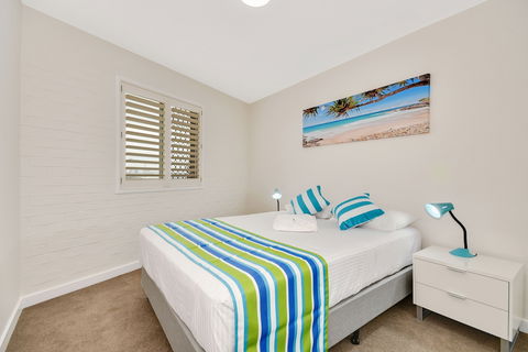 2 BDRM Beach Apartment BILGOLA4 - Yamba Accommodation 2