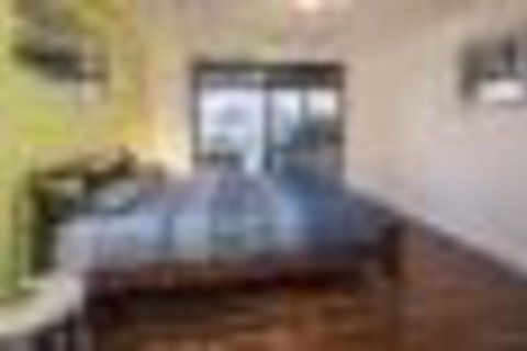 Blue Cottage - Yamba Accommodation 2