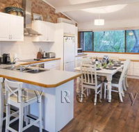 Coastal Cottage - Yamba Accommodation