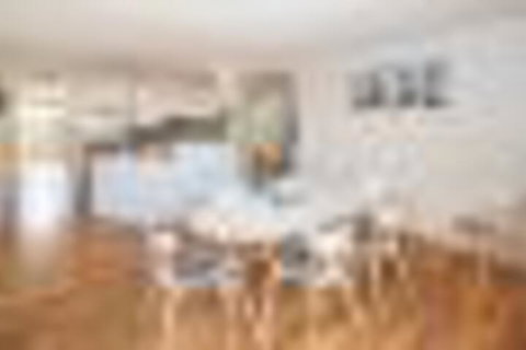 Barefoot Bungalow - Yamba Accommodation 5