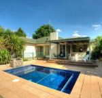 Murray House - Yamba Accommodation