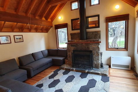 SNOWED INN Apartment - Yamba Accommodation 3